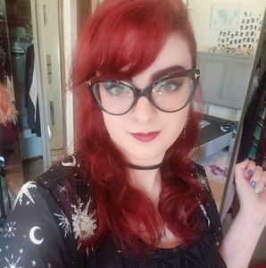 Meet your Posher, Hilly